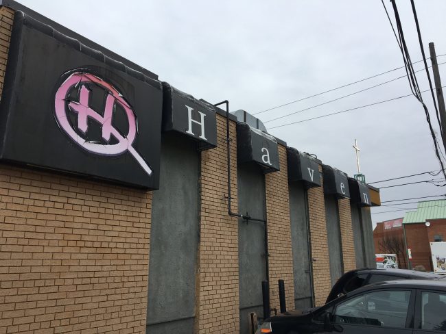 The Haven on the Queensway sign