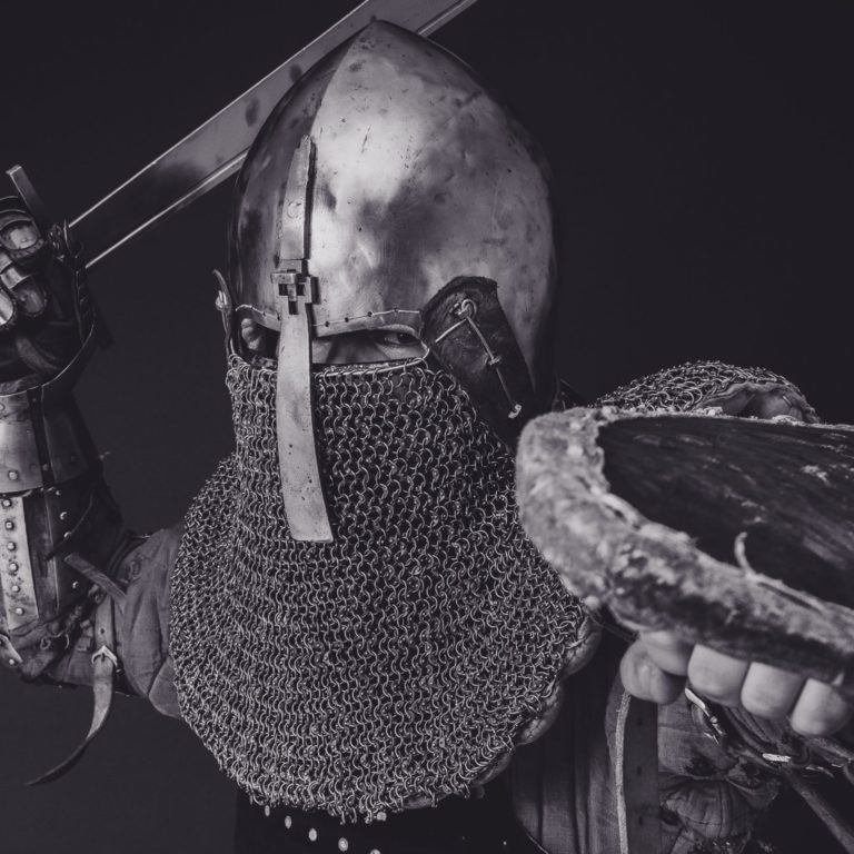 Man in medieval armor. Photo credits: Henry Hustava