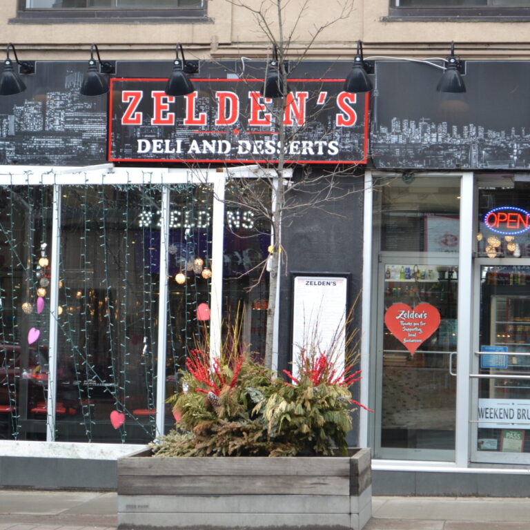 The storefront of Zelden's Deli and Desserts.