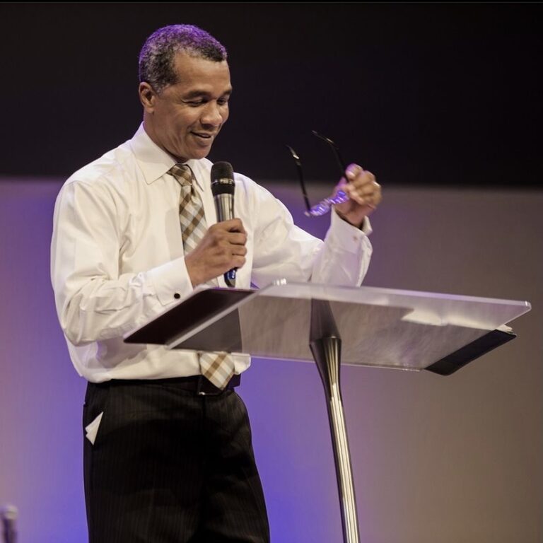 Pastor Castro gets ready to preach to his congregation